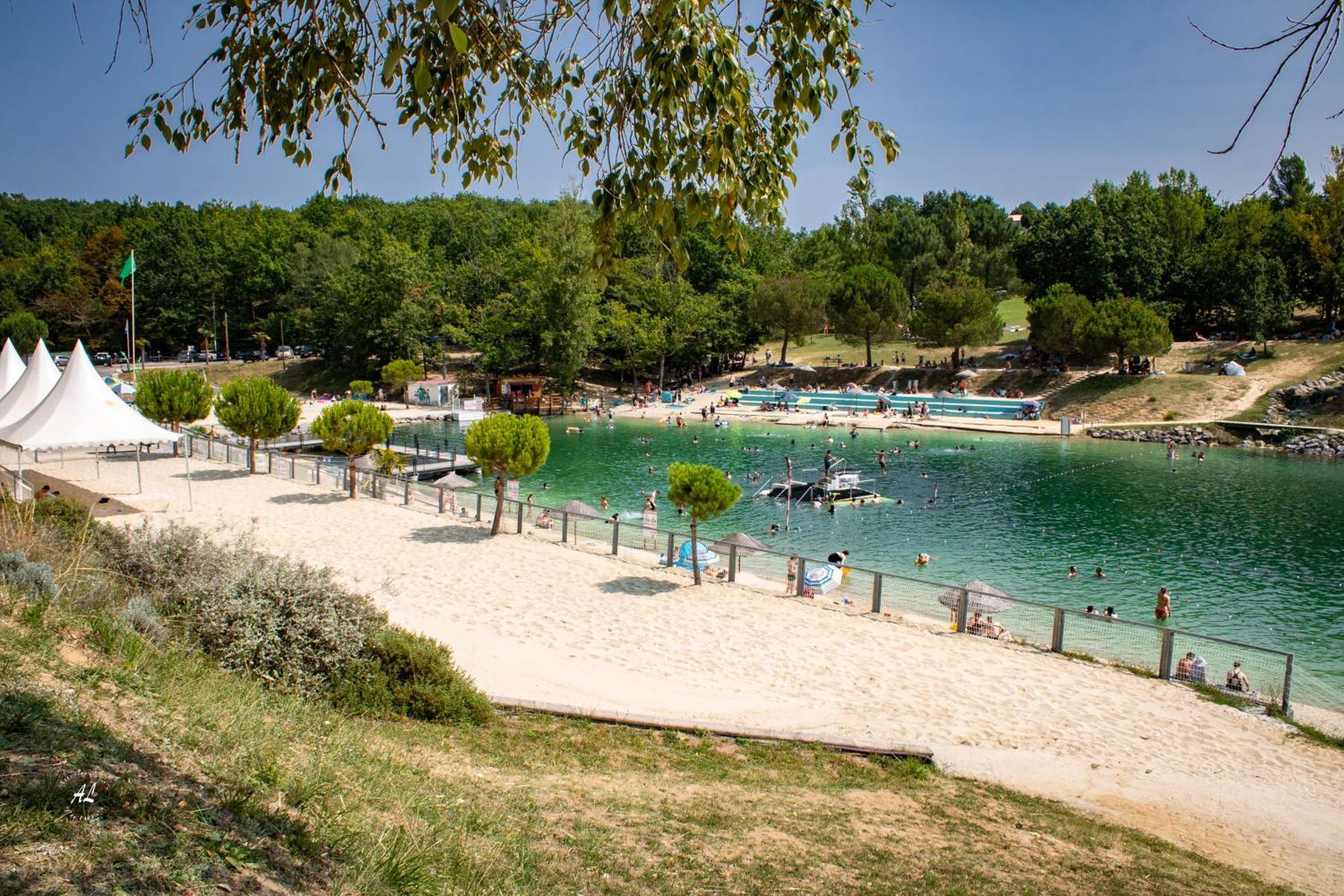 Terres De France - Les Hameaux Des Lacs Monclar-de-Quercy Экстерьер фото