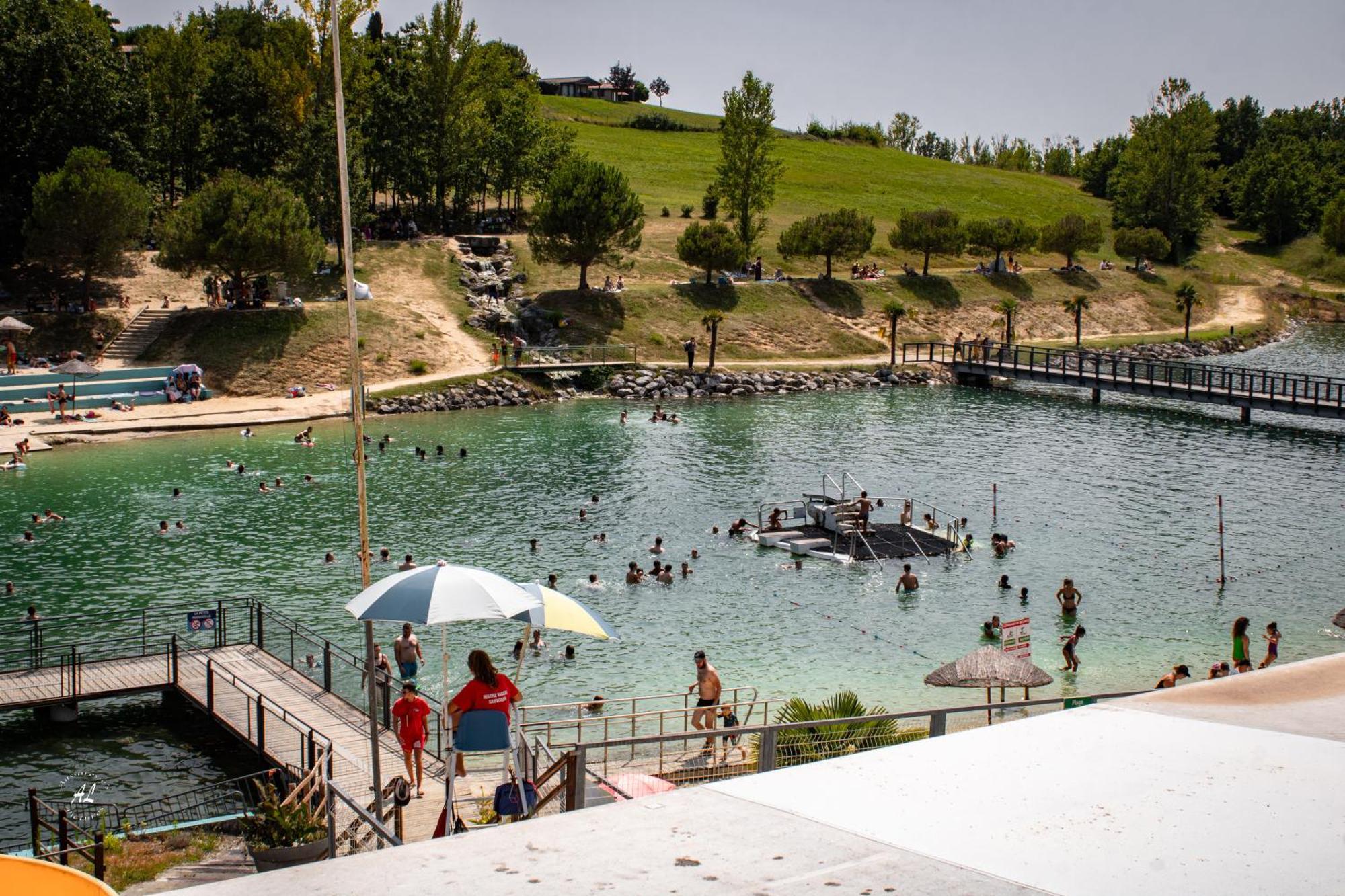Terres De France - Les Hameaux Des Lacs Monclar-de-Quercy Экстерьер фото